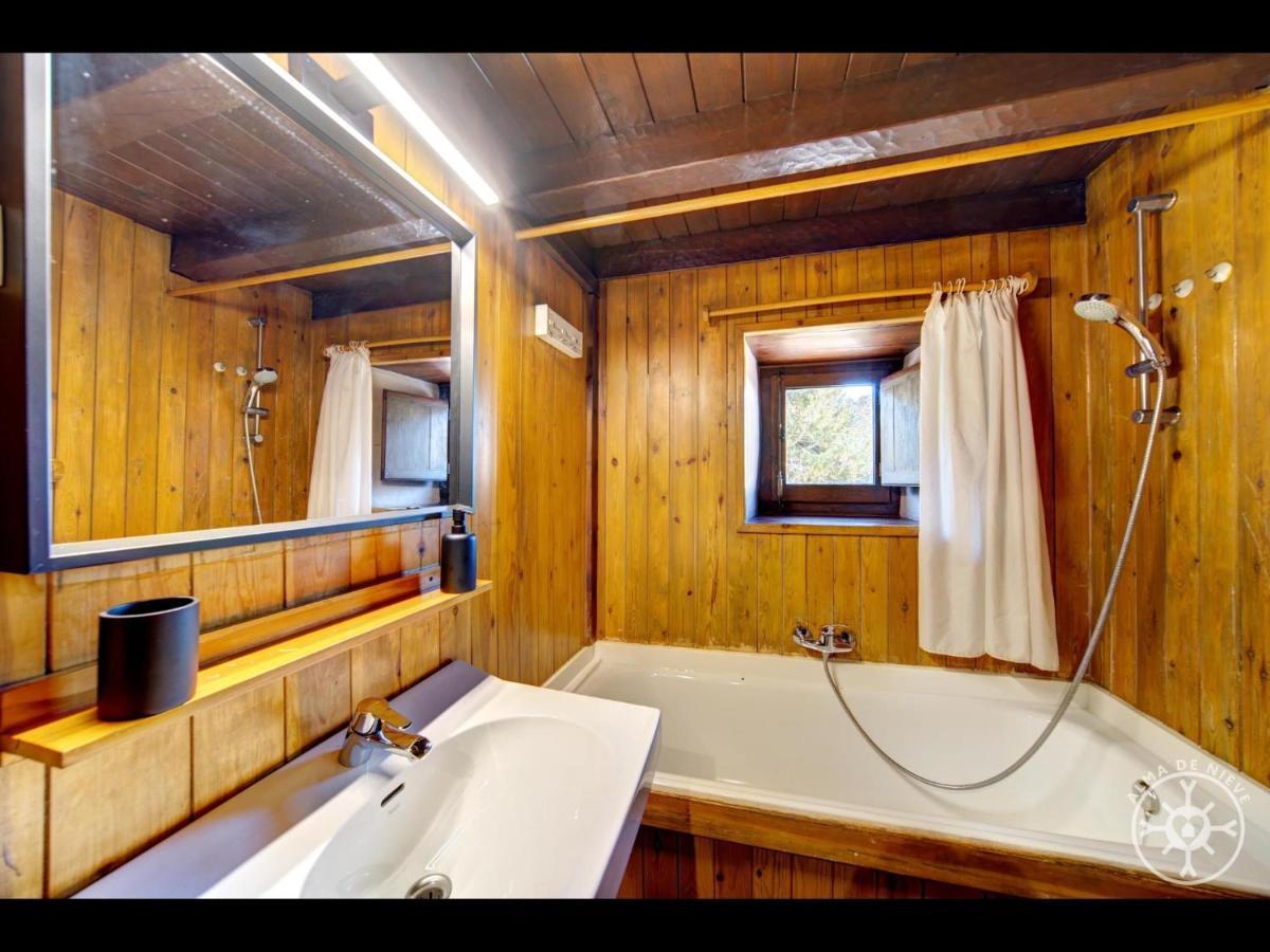 Casa Marmota De Alma De Nieve Villa Baqueira Beret Eksteriør bilde