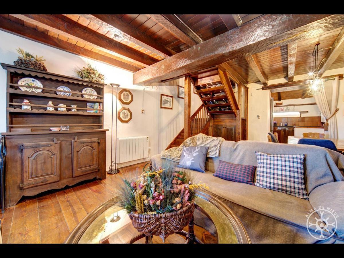 Casa Marmota De Alma De Nieve Villa Baqueira Beret Eksteriør bilde