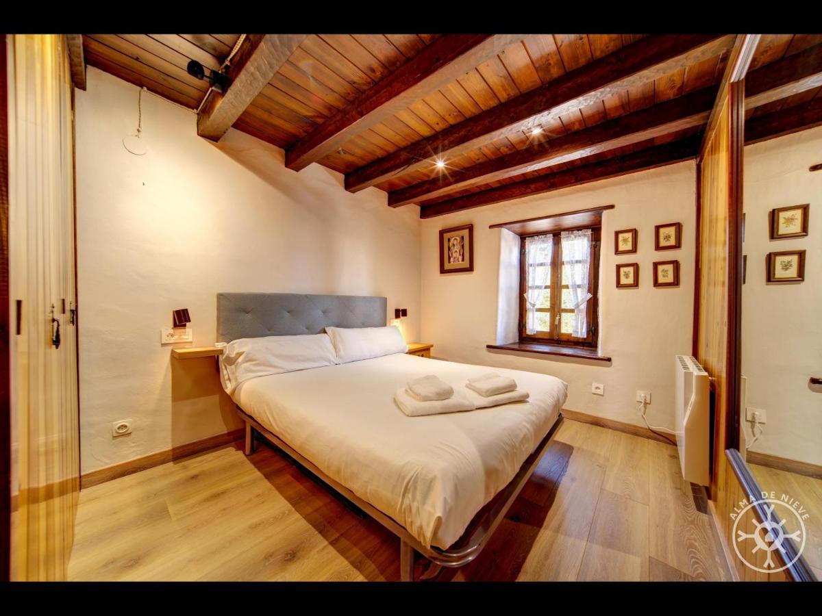 Casa Marmota De Alma De Nieve Villa Baqueira Beret Eksteriør bilde