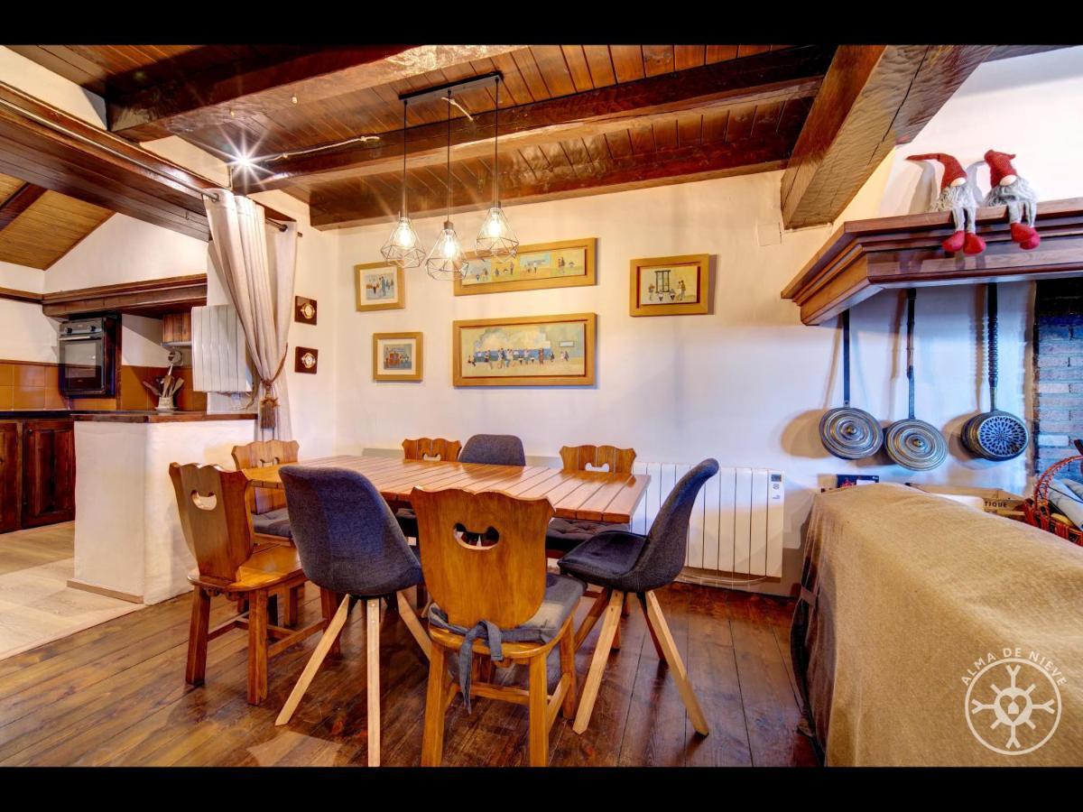 Casa Marmota De Alma De Nieve Villa Baqueira Beret Eksteriør bilde